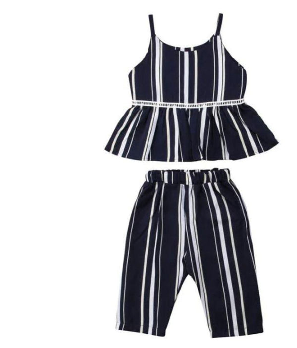 Apparel & Accessories > Clothing > Clothing Sets