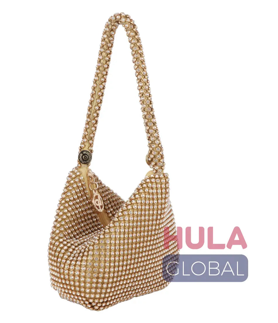 Supplier of shoulder bags in leather