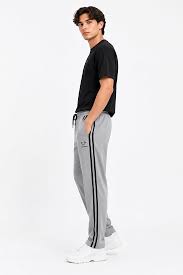 Men's grey track pant